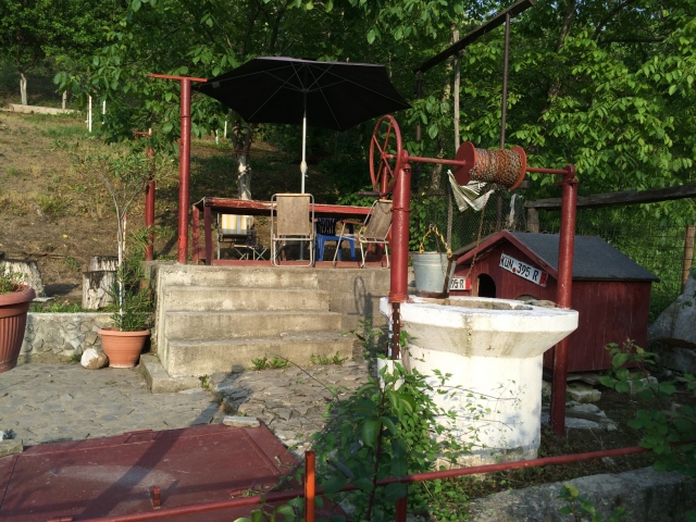 Case, Razvad, Zona de Deal