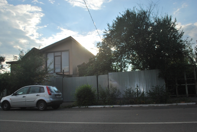 Intravilane, Chitila, Pod Constanta