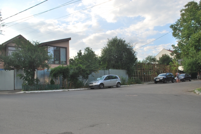 Intravilane, Chitila, Pod Constanta