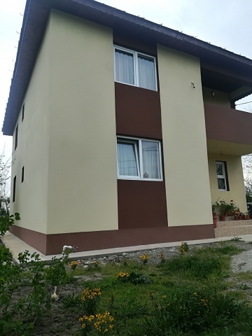 Case, Mitreni, Mitreni