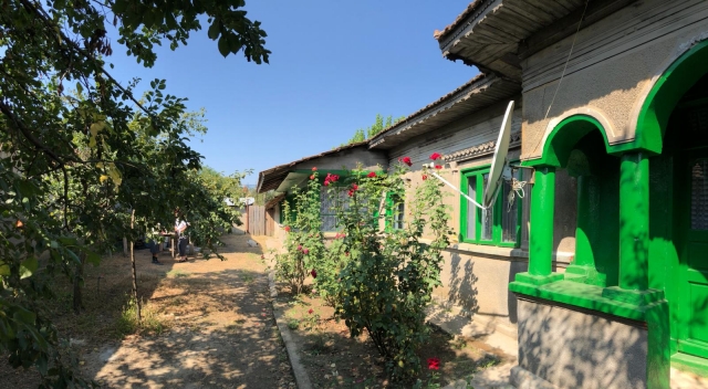 Case, Comuna Gostinari, Sat Mironesti