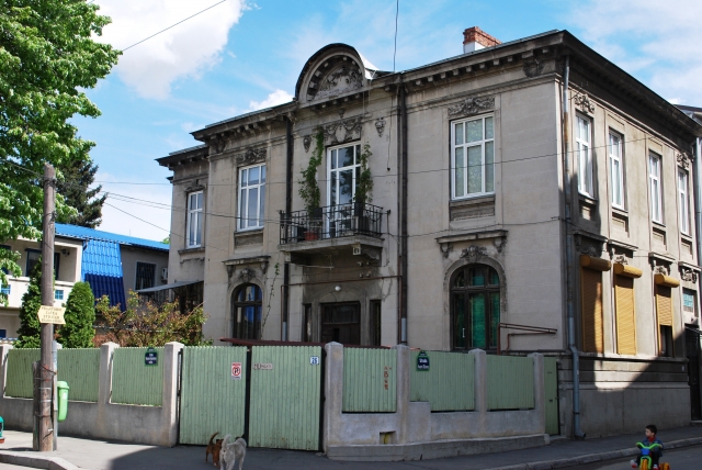 Apartamente + 5 camere, Gara de Nord, Gara de Nord-Titulescu