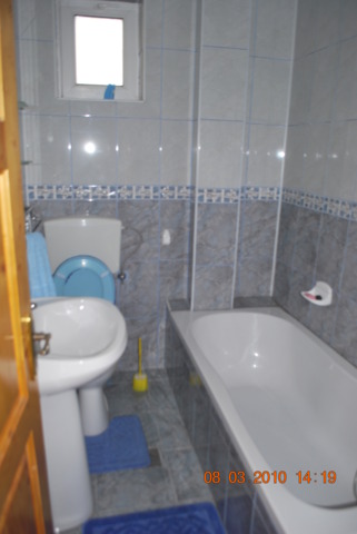 Vile, Orasul Chitila, Vila - 3 Apartamente
