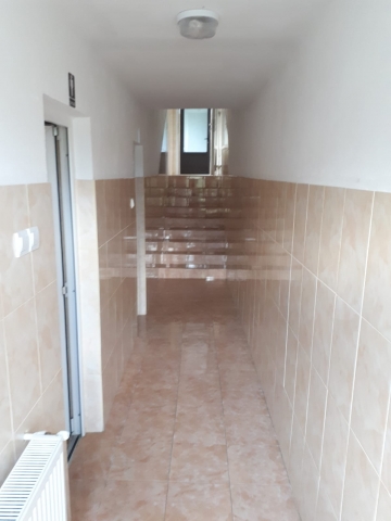 Pensiuni, Piatra Fantanele, Pasul Tihuta