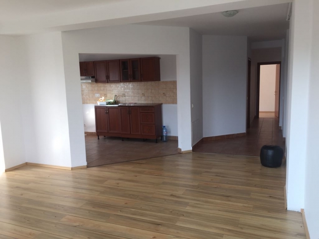 Apartamente 3 camere, Lac de nuferi, Lac de nuferi