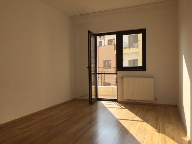 Apartamente 3 camere, Lac de nuferi, Lac de nuferi
