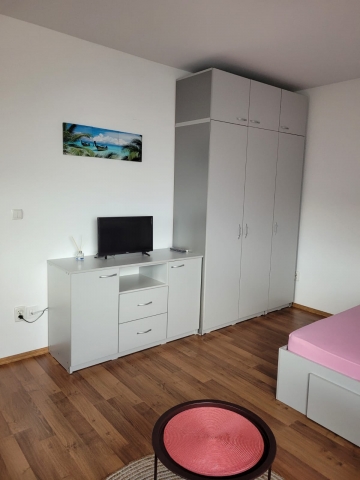 Camere, Colentina, Carrefour