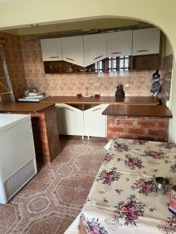 Case, Petresti, Lacramioarei