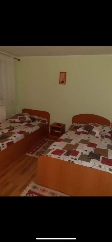 Case, Saticul de sus, Rucar