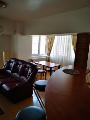 Apartamente 2 camere, B-dul Decebal, Decebal