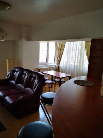 Apartamente 2 camere, B-dul Decebal, Decebal