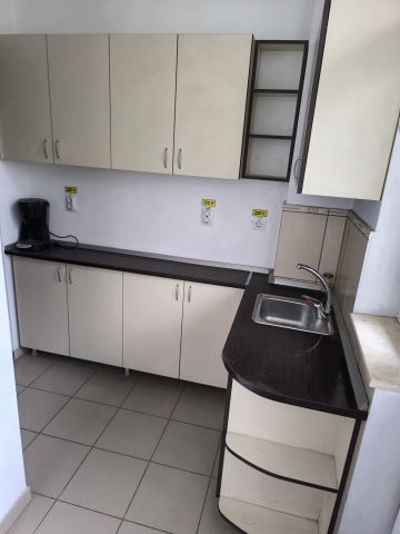 La parter de bloc, Bucurestii Noi, Proprietar vand spatiu comercial Soseaua Bucuresti-Targoviste