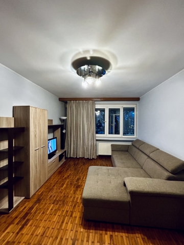 Apartamente 2 camere, 1 Mai, Chibrit