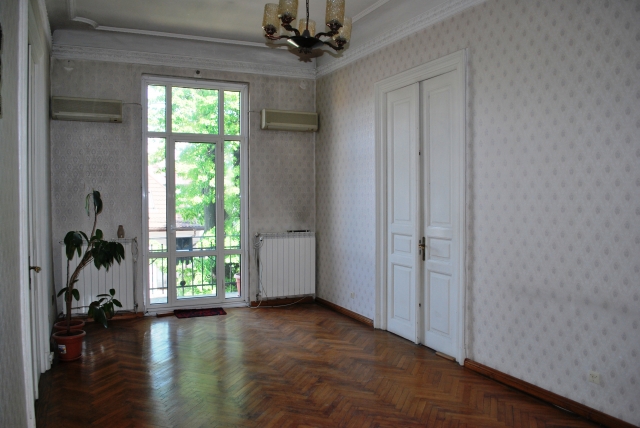 Apartamente + 5 camere, Gara de Nord, Gara de Nord-Titulescu