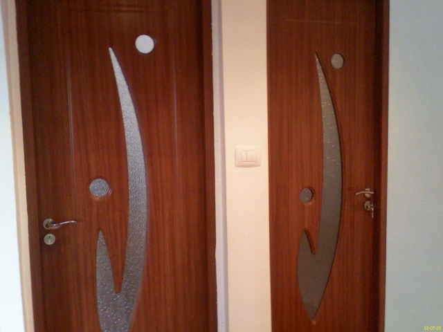 Case, Giurgiu, Putineiu